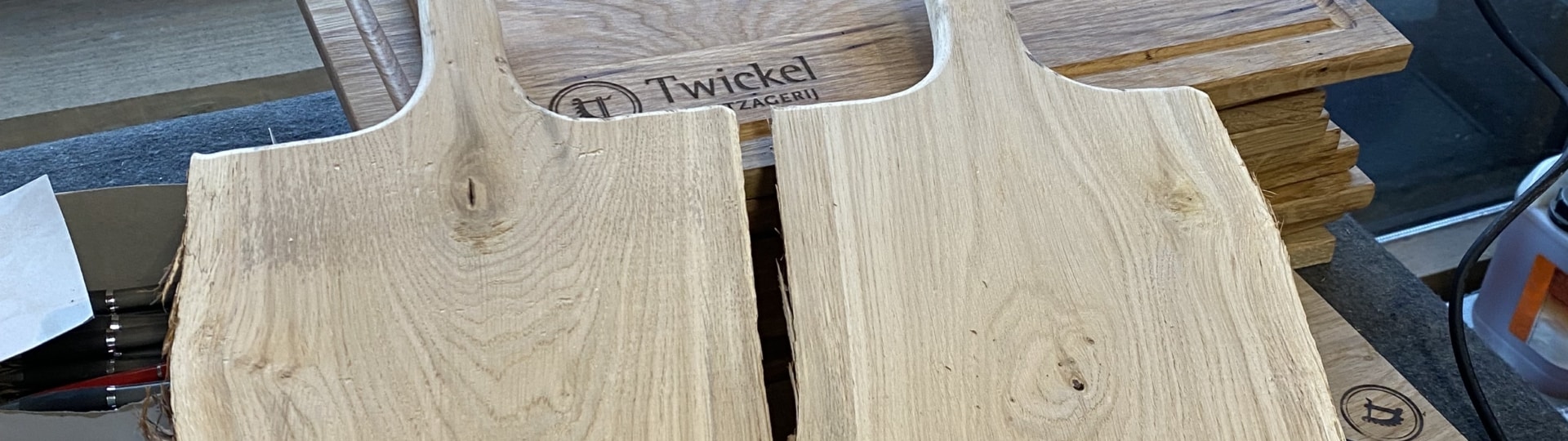 Houten-plankjes_2-rotated_690x690_acf_cropped